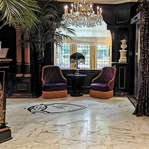 Apollofirst Boutique Otel