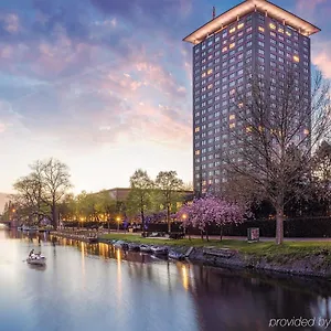 Hotell Okura - The Leading Of The World